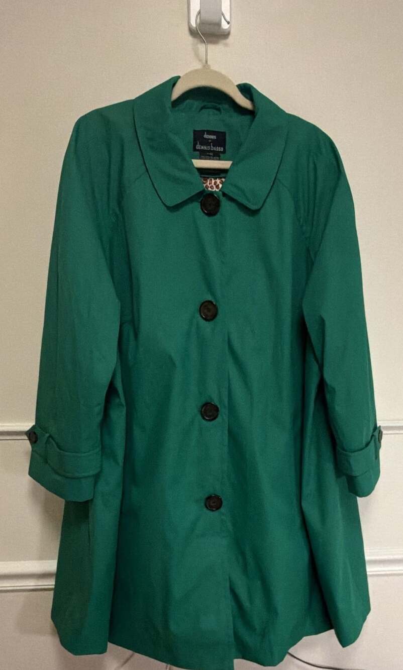 Dennis Basso Rain Jacket Size 3X Green Leopard Print Lining